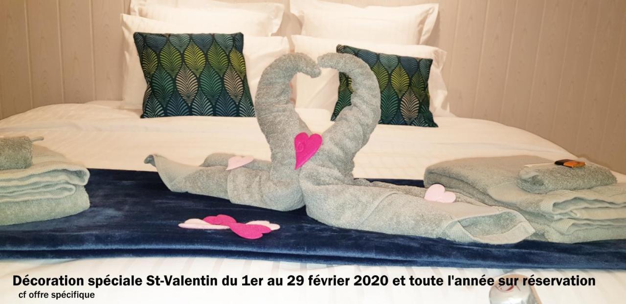 L'Houstalet Des Serniers Claveyson Exteriör bild